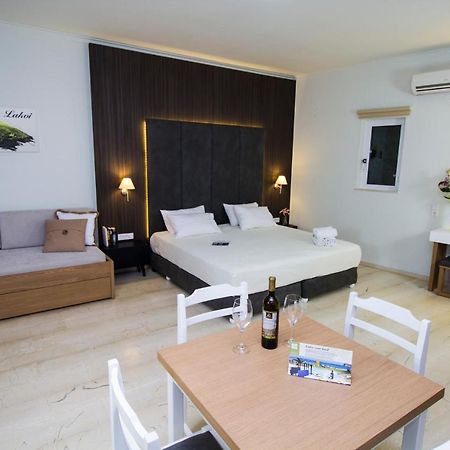 Elia Stalos Apartments Экстерьер фото