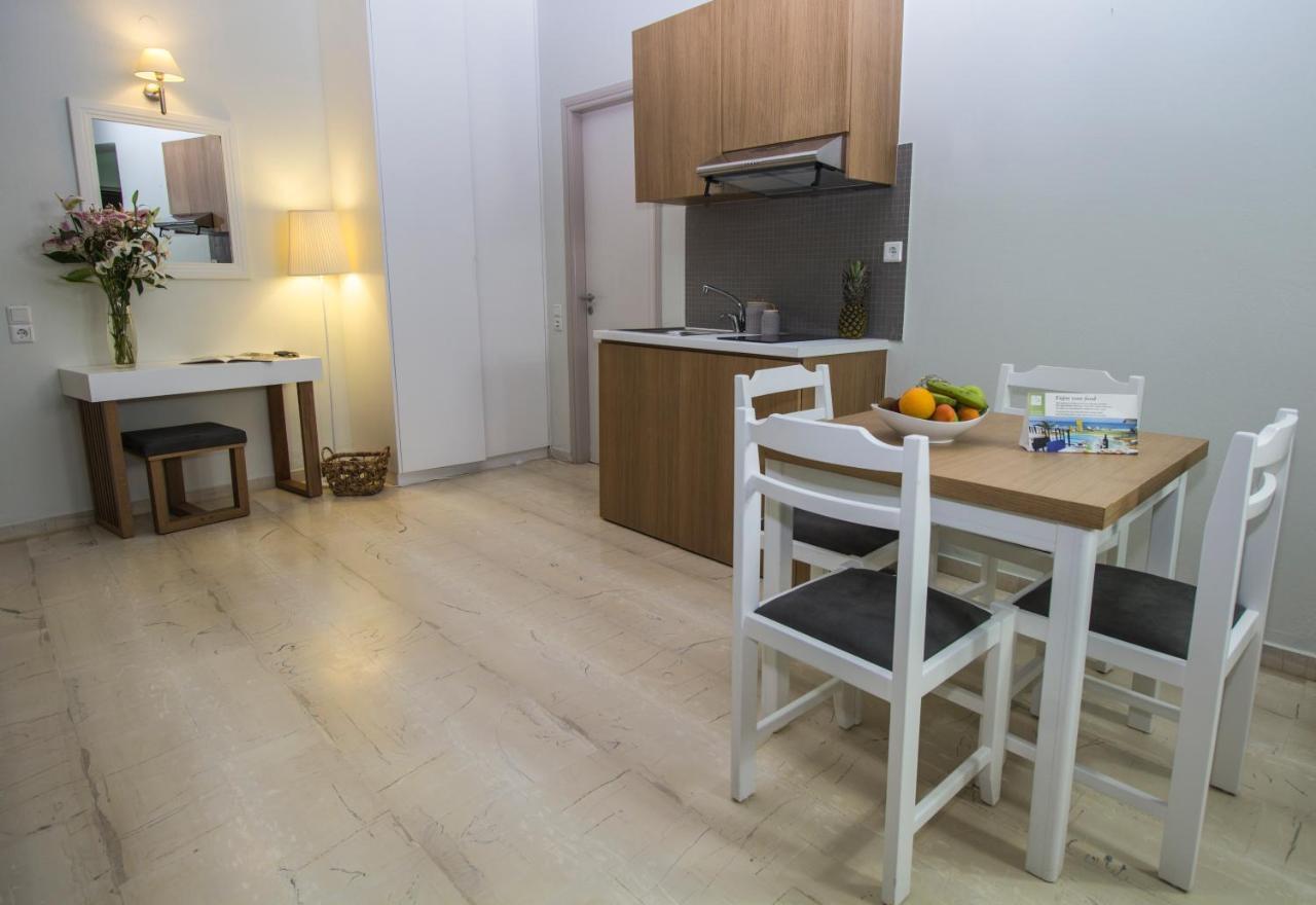 Elia Stalos Apartments Экстерьер фото