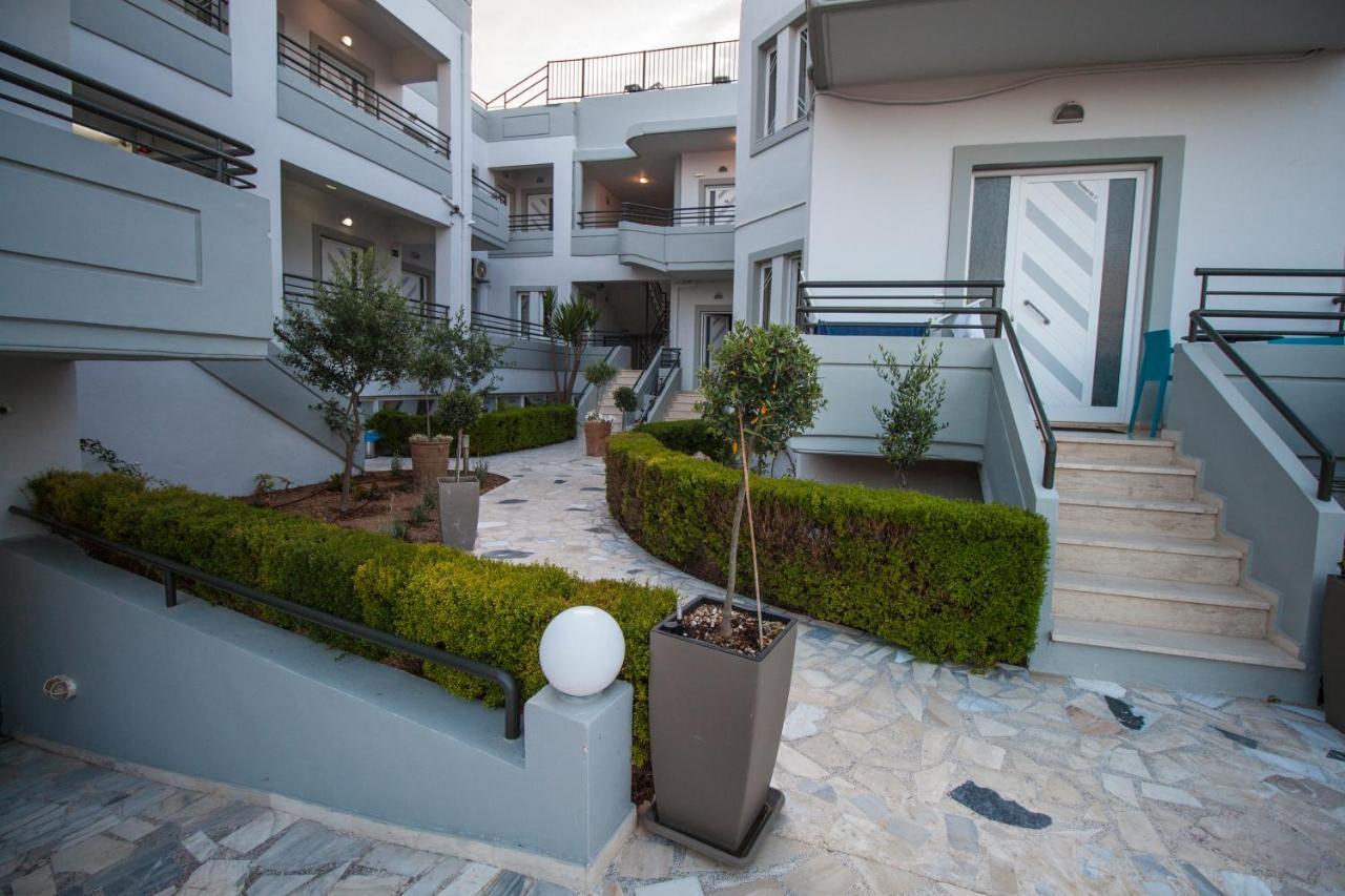 Elia Stalos Apartments Экстерьер фото