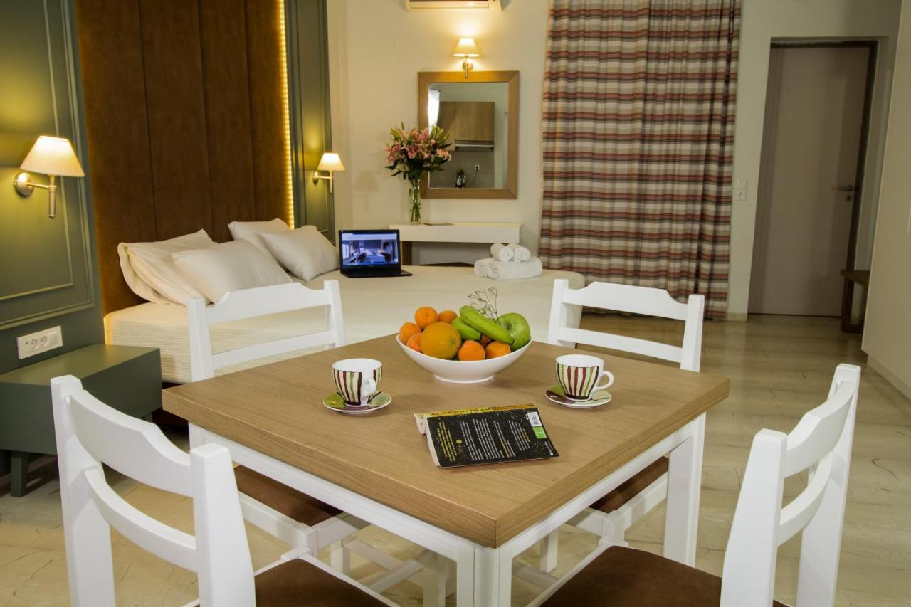 Elia Stalos Apartments Экстерьер фото